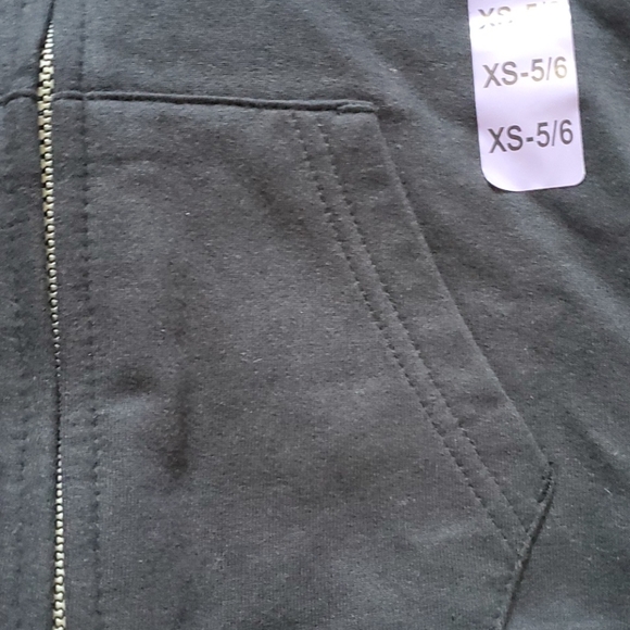 🆕️ CALVIN KLEIN GIRLS BLACK HOODED SWEATER - Picture 3 of 7